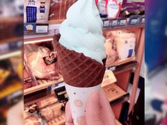 -全家便利店(上海南站站店)