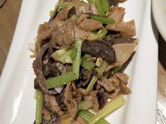 -秦香阁·西北家常菜(徐汇日月光中心店)
