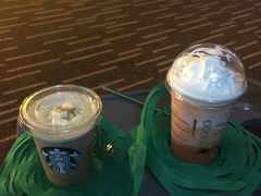 -星巴克(济宁万达广场店)