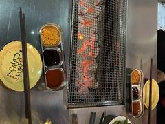 -马路牙子烧烤音乐酒馆(望京店)
