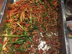 -洞庭土菜小炒馆(易发广场店)