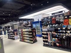 -迪卡侬(环球港店)