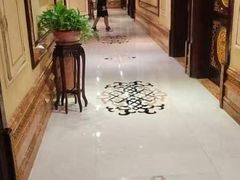 -皇宫大酒店