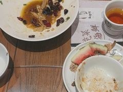 -黄泥岗·地道湖北菜(奥特莱斯店)