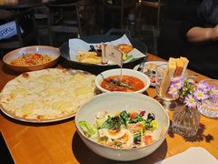 -JINNS锦时 steak&pizza(浸信会礼拜堂旧址店)