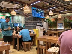 -云阿蛮云南生烫牛肉米线(奉贤路店)