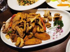 -前海沿·青岛菜(李沧万达店)
