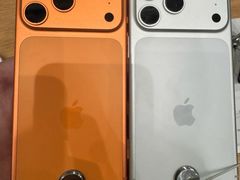 -Apple零售店(华贸购物中心店)