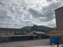 -八景休閒山莊  廣東十大名山莊