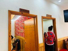 -鹤乡东北菜(崮山路店)