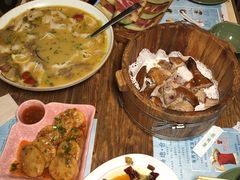 -胡桃里乐队酒馆(鎏嘉码头店)