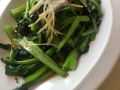 -鑫巴蜀小镇 · 水煮鱼专研店(玉桥店)