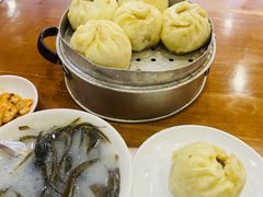 -胡成记口蘑龙眼包子(盐道街店)
