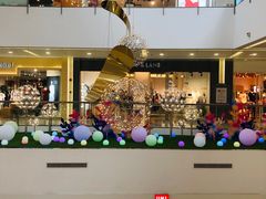 -新田360广场(上海华侨城店)