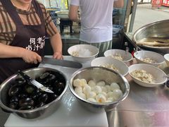 -何老二卤汁凉粉