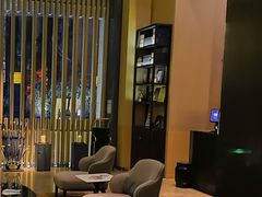 -杭州逸酒店(西湖武林店)