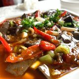 因为朋友在自贡上班，我和闺蜜开上车车说去就去了