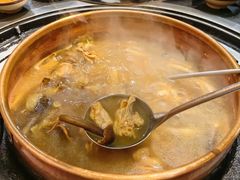 -阿山卓·野生菌火锅·纳西火塘烤肉