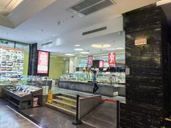 -万龙洲海鲜(大兴绿地缤纷城店)