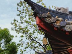 -龙华寺