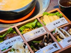 -芸鲜季·云南野生菌餐厅· 云南风物味研社(闵行店)