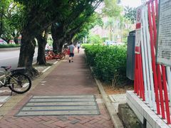 -南山图书馆(常兴路店)