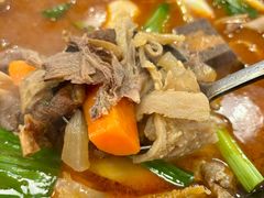 -霄汉牛三鲜湖北砂锅菜(万松园2店)