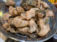 -肖肖酸萝卜鱼火锅(总店)