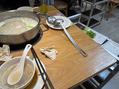 -吉友粥底火锅(方斜路店)