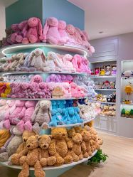 -国际蓝孩BabyInternational(杭州嘉里中心店)
