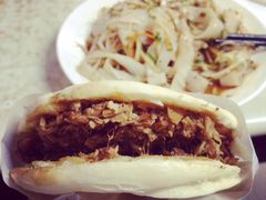 肉夹馍-西安特色面馆(吉兆营店)