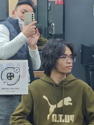 -藤野造型专业烫染接发