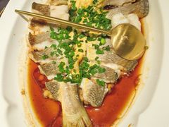 黑豚肉蒸大黄鱼-華府(凯德晶萃店)