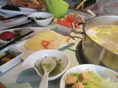 -花田煮鲜牛肉火锅(钟楼众汇店)