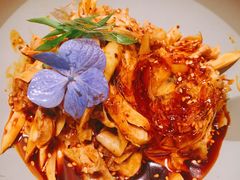 敲糖棒棒鸡-辛香汇·现炒川菜(淮海路百盛店)