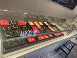 -潮宏基(万象城店)