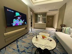 -上海漕河泾万丽酒店
