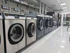 -爱革·奢品·鞋包·衣物·家居(博荟广场店)