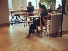 用餐区-肯德基(石桥铺店)