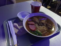 -彗星餐厅(香港迪士尼乐园)