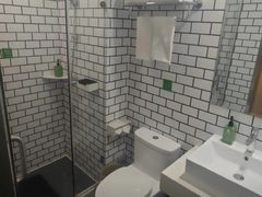 -海友酒店(北京雍和宫地铁站店)