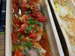 -胡须哥网红竹筒菜