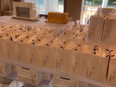 -银座仁志川·生吐司专门店(香港广场店)