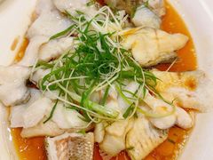 葱油鲈鱼片-稻香酒家·34年老字号·港式粤菜(侨光店)