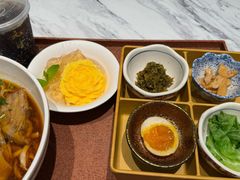 -康师傅私房牛肉面(申虹店)