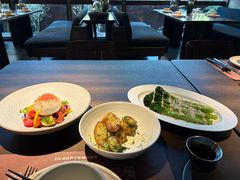 -九月里.自由花园餐厅