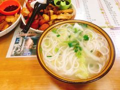 -兵俤粉干卤味(东泰禾店)