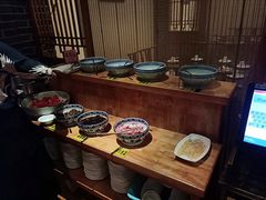 自助调料区-百年川椒重庆老火锅(光谷店)