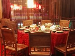 包厢-正阳门饭庄·烤鸭·北京菜(万丰路七里庄店)