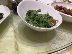-紫玉食府